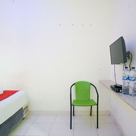 Reddoorz @ Pematangsiantar 2 Hotel Exterior photo