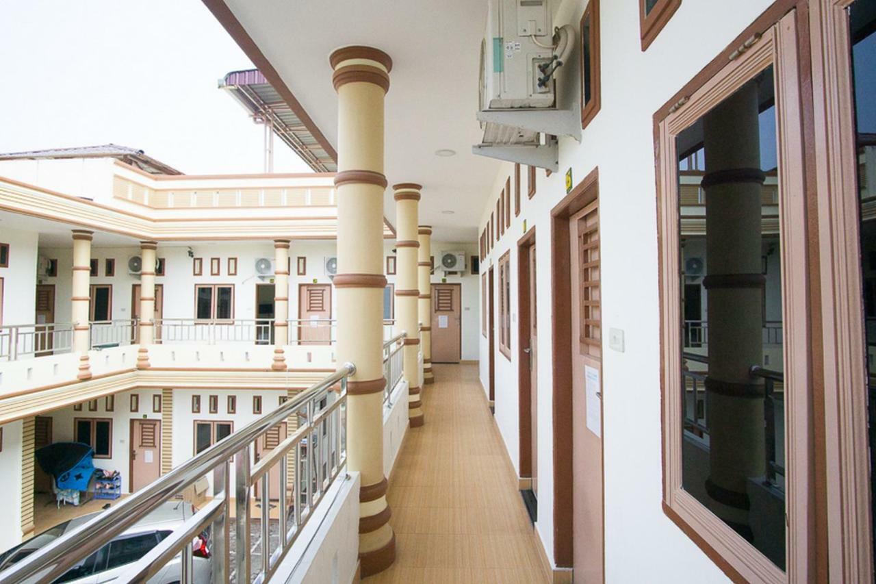 Reddoorz @ Pematangsiantar 2 Hotel Exterior photo