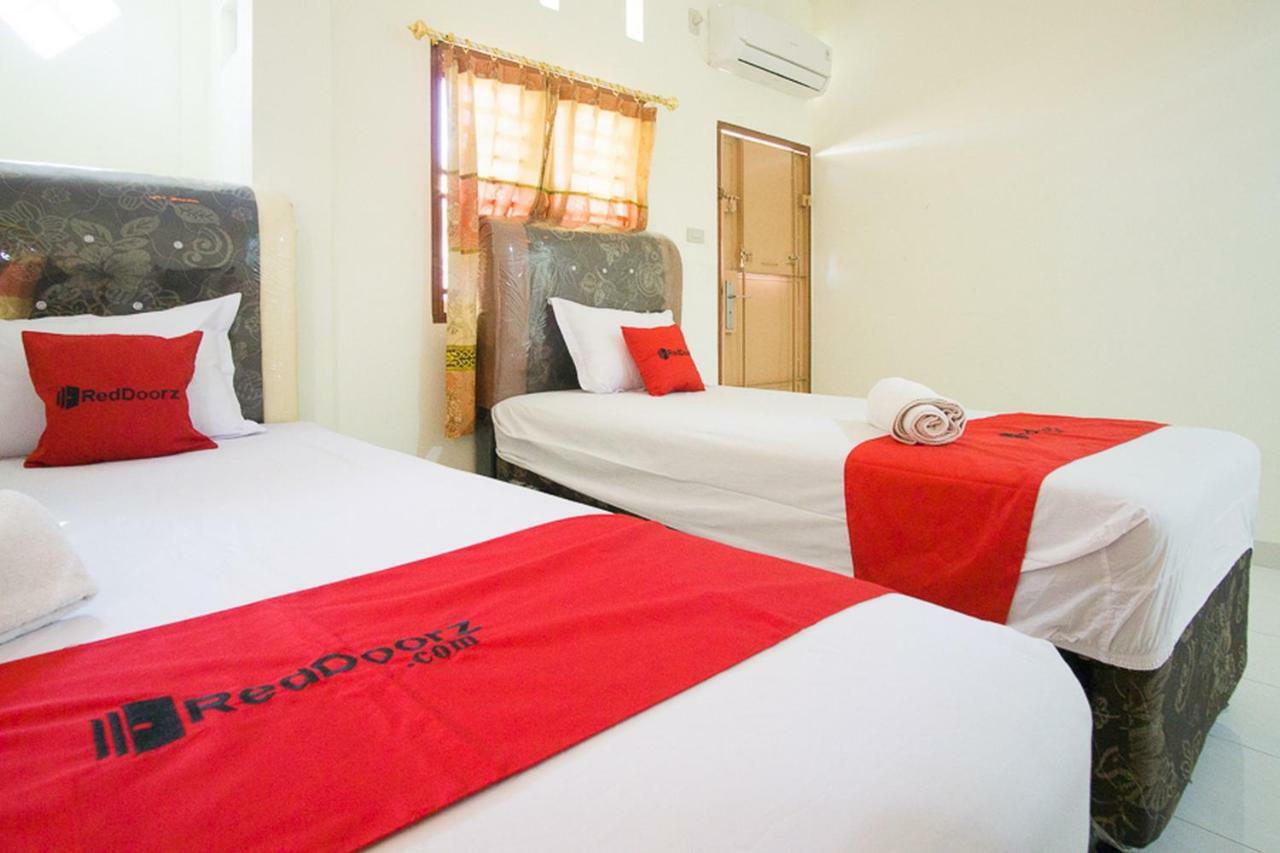 Reddoorz @ Pematangsiantar 2 Hotel Exterior photo