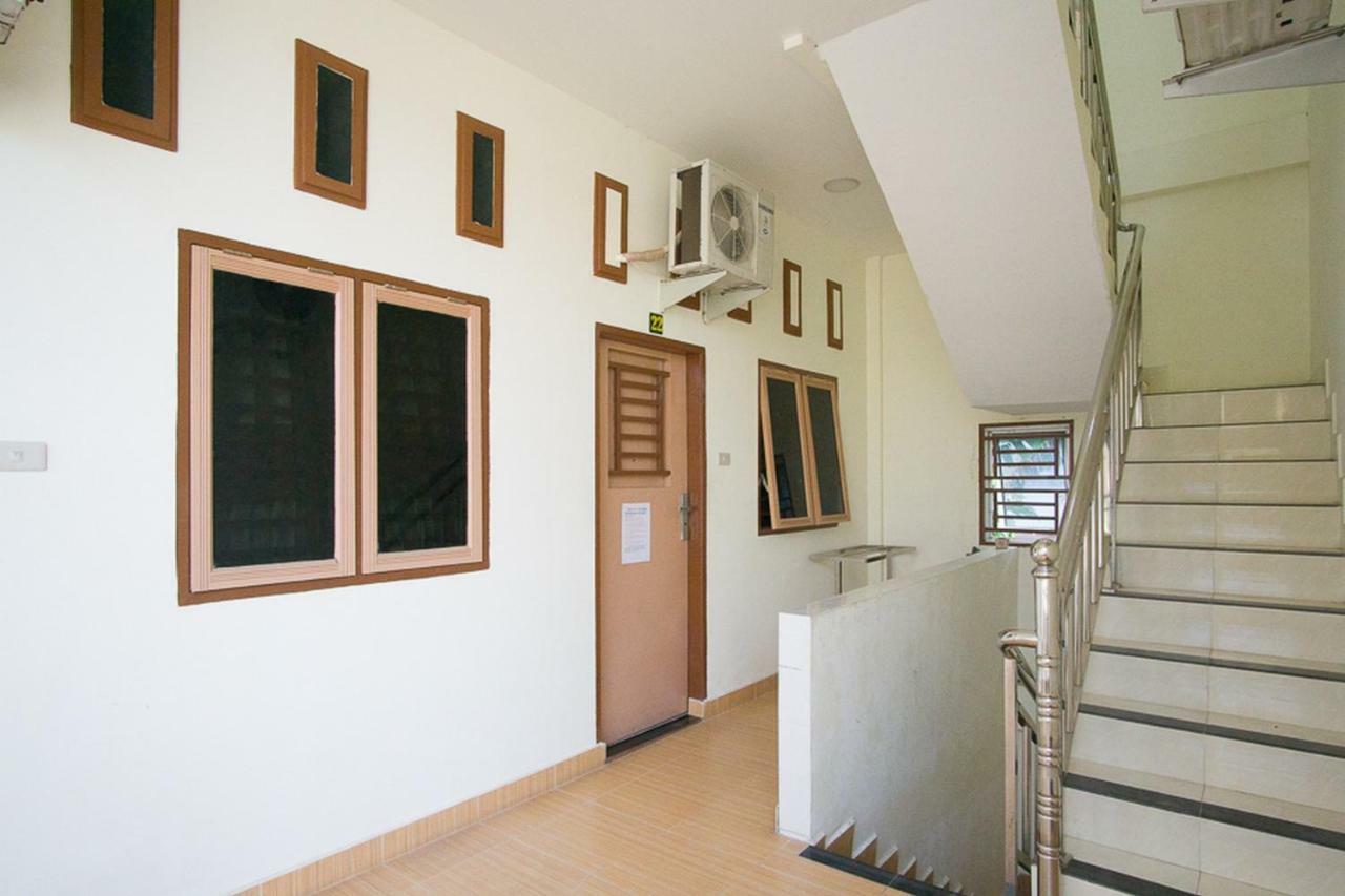 Reddoorz @ Pematangsiantar 2 Hotel Exterior photo